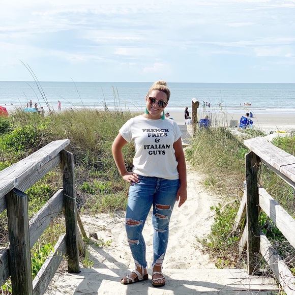 Meet your Posher, Hannah - Picture 15 of 16